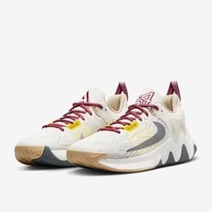 Nike Giannis Immortality 2 (sail/smoke grey-rattan)